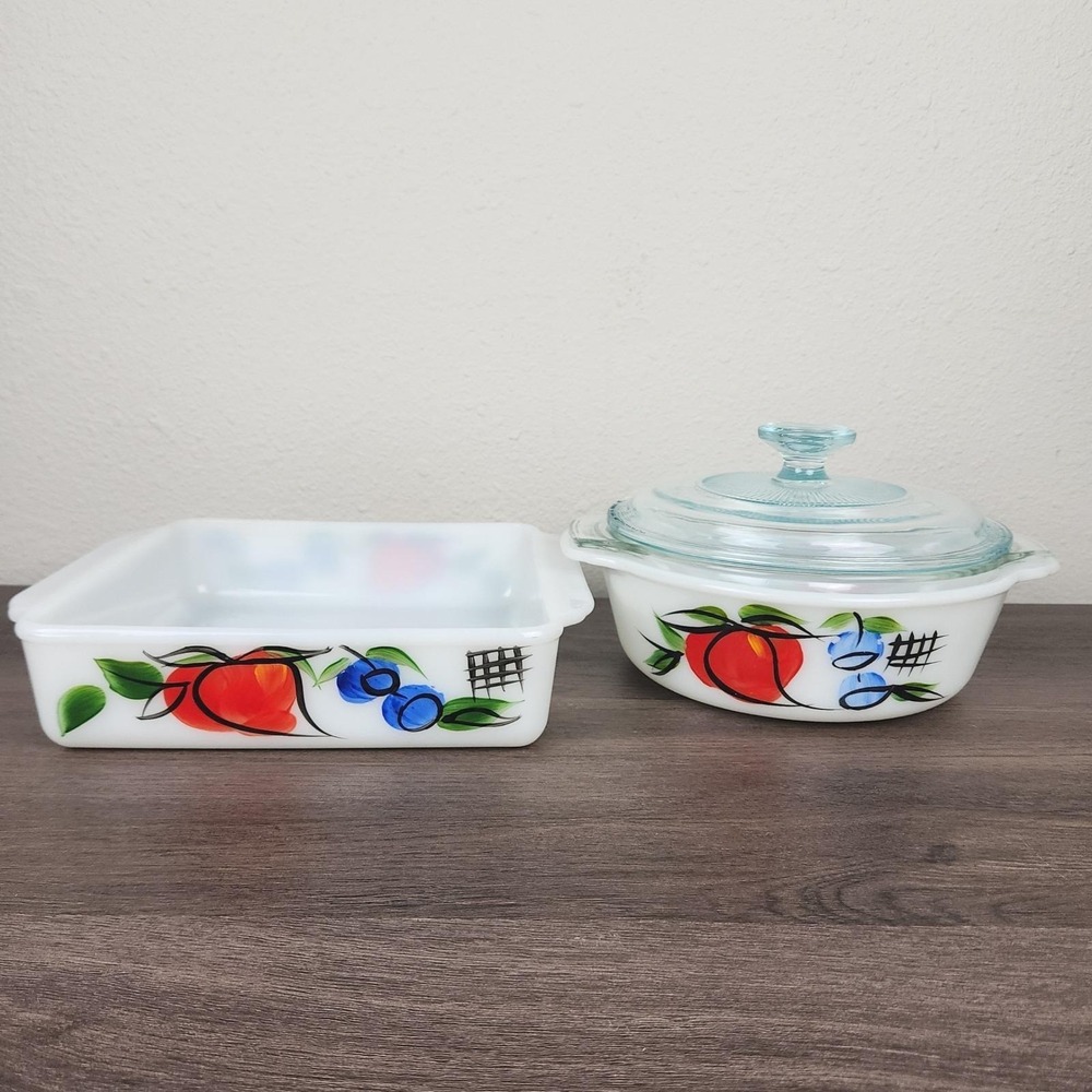 Anchor Hocking Fire‎ King Gay Fad Milk Glass Painted  Fruit Dishes Vintage 4